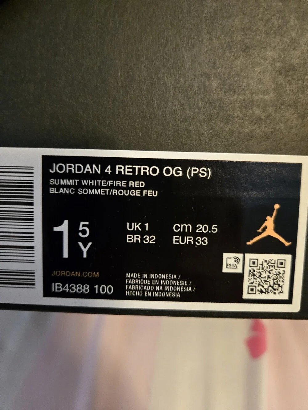 NEVER WORN JORDAN 4 RETRO OG